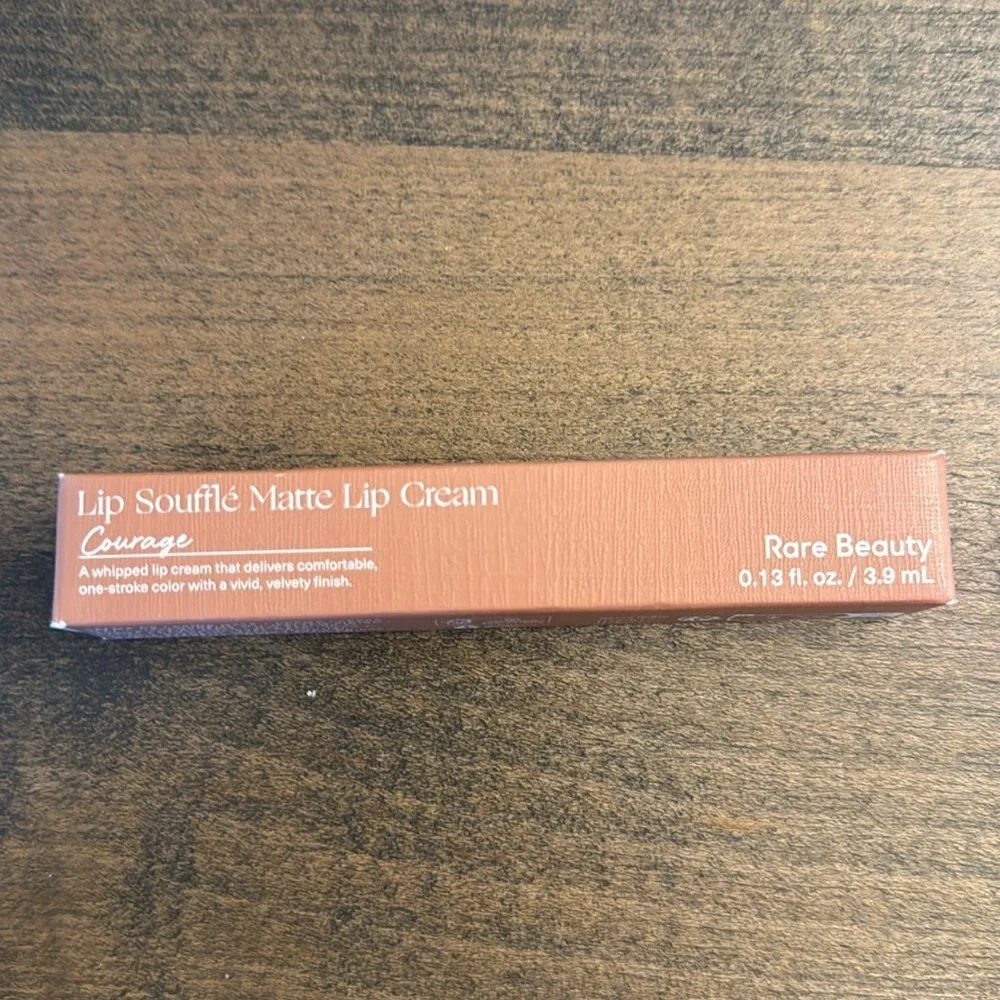 RARE BEAUTY LIP SOUFFLE MATTE CREAM LIPSTICK - COURAGE COLOR